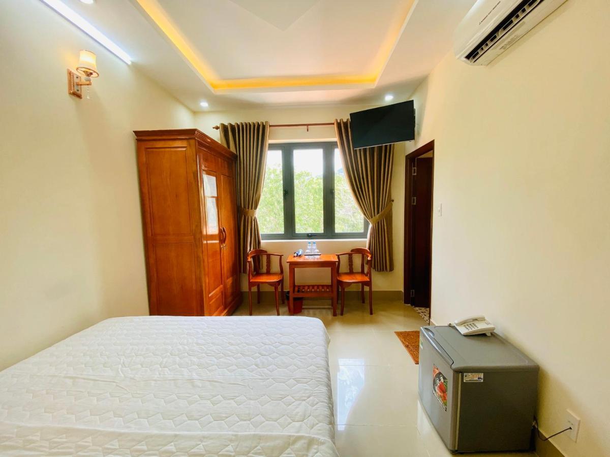 Khách sạn Phúc Lộc An Côn Đảo Chi Khu Co Ong Exterior foto